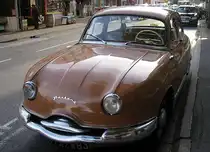 Panhard Dyna Z - Juni 2005 in Cavalaire Sur-Mer, S�dfrankreich.