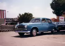 Peugeot 403 - S�dfrankreich, fr�he 90er Jahre. Scan vom Papierabzug.