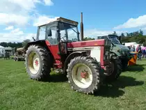 IHC 1055 pr�sentiert bei der Oldtimerausstellung in Hofheim-Diedenbergen, August 2011 