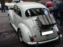 Heckansicht eines Morris Minor 1000. 1956 - 1971. Oldtimertreffen Kokerei Zollverein am 07.08.2011.
