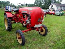 PORSCHE; AustroJunior HS2259 von Hofherr-Schrantz; Baujahr 1960 hat ein Leergewicht von 940kg und 822ccm Hubraum;110731