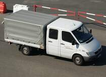 Sonderfahrzeug  D-US 297  ~ Kleinlaster, EDDL-DUS, Dsseldorf, 22.09.2010, Germany 

