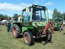 Deutz Intrac rollt zur Pr�sentation des Fahrzeuges anl. Oldtimerausstellung in Diedenbergen; August 2011