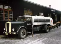 SAURER-Tanklaster am Genfer See, Sommer 1987. Scan vom Papierabzug.