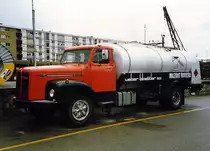 SCANIA-Tanklaster am Genfer See, Sommer 1987. Scan Vom Papierabzug.