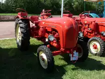 Porsche steht bei der Oldtimerausstellung in Hochheim-Diedenbergen, August 2011