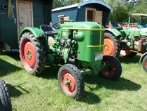 Deutz steht bei der Oldtimerausstellung in Hochheim-Diedenbergen, August 2011