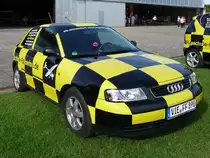 Audi A3 als Follow-Me-Fahrzeug auf dem Flugplatz Niershorst (Grefrath, 11.9.2010)