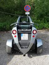 Ein Carver One der Carver Europe B.V. vor dem Flugplatz Niershorst (Grefrath, 11.9.2010)