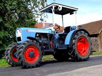 EICHER,Schmalspurschlepper-3712;Baujahr 1976 ist zur Oldtimerveranstaltung in Mnsteuer eingetroffen;110814