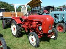 Porsche Junior ist Gast bei der Oldtimerausstellung in Hochheim-Diedenbergen, August 2011
