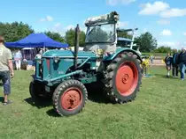 Hanomag R 435 steht bei der Oldtimerausstellung in Hochheim-Diedenbergen, August 2011