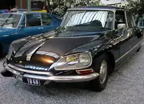 Citroen DS/Chapron im Automuseum Mulhouse/Elsass. Cit de l´Automobile, Oktober 2005