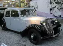 Citroen Traction Avant im Automuseum Mulhouse/Elsass. Cit de l´Automobile, Oktober 2005.