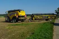 New Holland Mhdrescher CX 8000 (18.08.2011)