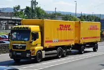 MAN TGS 26.400 Hngerzug der DHL in Remagen - 02.08.2011