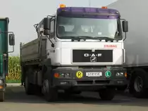 Der alte MAN F2000 19.343 der STRABAG ist noch fleiig im Einsatz. Fotografiert im August 2011 in Gralla