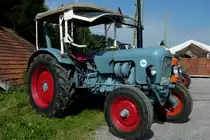 Eicher, Ackerschlepper mit 2-Zyl.Diesel-Motor, ausgestellt in Seebrugg am Schluchsee, Aug.2011