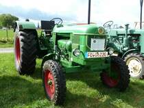 Deutz steht anl. der Oldtimeraustellung des Deutz-Club Allmus auf dem Ausstellungsgelnde, August 2011