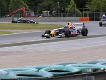 Formel Renault 2.5L. Aufnahme: World Series by Renault, 02.07.2011.