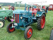 Hanomag R 217 steht anl. der Oldtimeraustellung des Deutz-Club Allmus auf dem Ausstellungsgelnde, August 2011