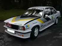 Opel Ascona 400. 1979 - 1981. Der Ascona 400 war ein Homologationsmodell auf Basis des bereits 1975 vorgestellten Ascona B. Als Grundmotorisierung war ein 2.4l 4-Zylinderreihenmotor mit 144 PS verbaut. Oldtimertreffen Kokerei Zollverein am 04.09.2011.