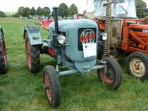 Eicher steht anl. der Oldtimeraustellung des Deutz-Club Allmus auf dem Ausstellungsgelnde, August 2011