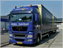 MAN TGX 26.400 H�ngerzug der Firma Mulders aus Oudenbosch aufgenommen am 03.09.11.