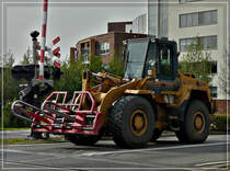 Der Case Radlader scheint mir mit diesem Greiferaufsatz fr einen Landwirt im Einsatz zu sein. 02.09.11