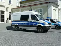 MB Sprinter als Einsatzfahrzeug der Bundespolizei steht auf dem Bahnhofsvorplatz von Leinefelde anl. des Eichsfeldtages, September 2011