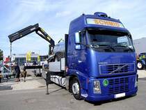 VOLVO FH-480 bei der Abholung von Ausstellungst�cken nach der Rieder Messe;110812