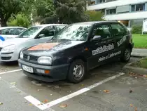 Golf 3 von  schnitzelflitzer-trier  steht in der Trierer Innenstadt, September 2011