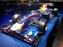 Red Bull Renault RB7 auf der IAA in Frankfurt (Main); 22.09.2011