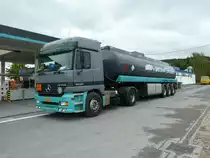 Actros 1948 als Tanksattelzug eines Treibstofflieferanten unterwegs in Luxemburg, September 2011
