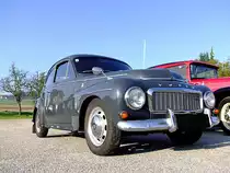 VOLVO PV544 wurde anl�sslich der Oldtimer-Herbstfahrt nach Sch�rding extra noch aufpoliert;110925