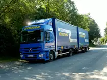 MB Actros 1832 steht in 36100 Petersberg-Marbach, September 2011
