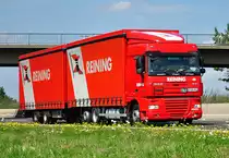 DAF XF 105.410 Tandemzug  Reining  auf der A61 bei Miel - 17.08.2011