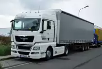 MAN TGX 18.440 Pritschenauflieger in Euskirchen - 26.08.2011