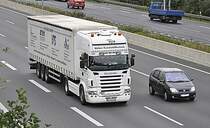 Scania Sattelzug auf der A2 bei Lehrte, am 15.09.2011