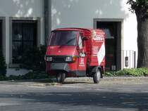 Piaggio Ape Kastenwagen in Krefeld (10.9.11)