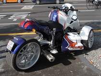 Von hinten ein Motorrad: GG Taurus von Grter + Gut Motorradtechnik (Luzern, 30.9.11).