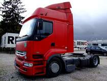 RENAULT 420dCI aus der Trkei parkt am Messegelnde in Ried;111011