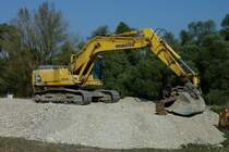 Komatsu PC210LC, japanischer Raupenbagger mit 148PS, Sept.2011