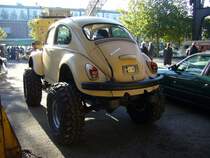 Heckansicht eines VW Typ 1  Kfer  als Monstercar. Historicar am 15.10.2011.