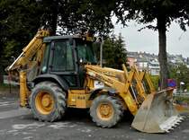 Dieser CASE 580 Super LE stand am 13.10.2011 in der Nhe einer Baustelle.