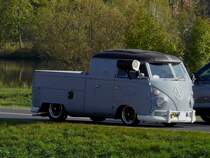 Notschuss auf einen VW Bulli der mich am 16.10.2011 bei einem Spatziergang berraschte.