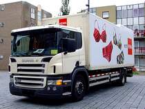 SCANIA P270 bei der Warenanlieferung in Vlissingen;110830