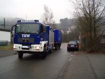 GKW 1 mit Anhnger THW Olpe
gesehen in Finnentrop 06.12.2008