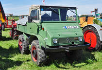 Alter Unimog auf dem Treckerfest in Eu-Kirchheim - 20.08.2011