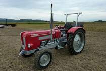 Schlter S350, Ackerschlepper mit 3-Zyl.-Diesel-Motor und 3,5L Hubraum, Baujahr 1966, Traktorentreff Breisach, Sept.2011